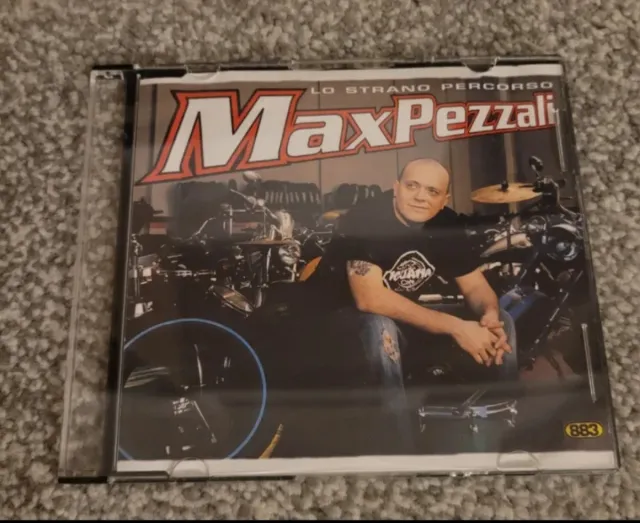 883 La dura legge del gol + Il Mondo + lo strano p