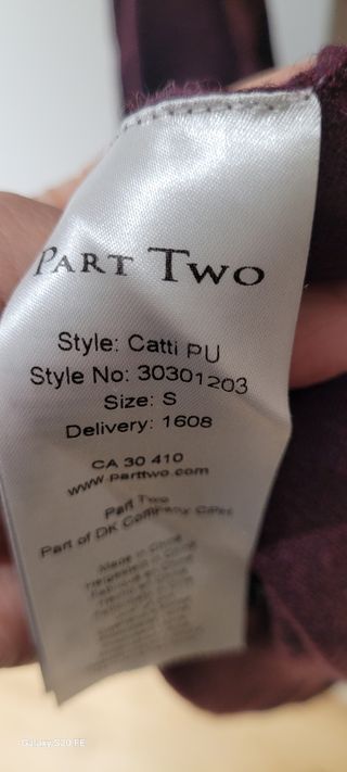 Maglioncino in lana viola