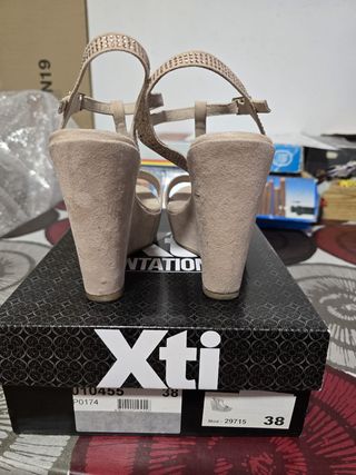 Sandalias cuña Xti Nude Talla 38