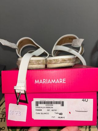 Sandalias planas MARIAMARE blancas