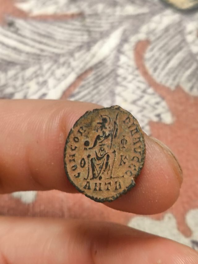 Moneda Romana Bajo imperio Valentino II