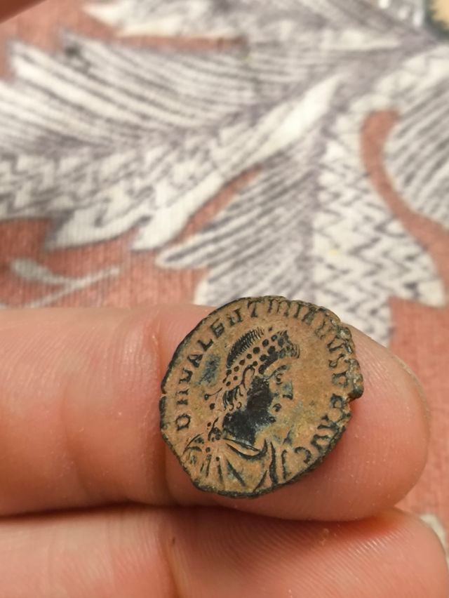 Moneda Romana Bajo imperio Valentino II