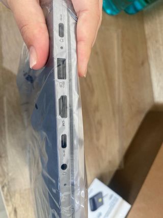 Ordenador lenovo NUEVO
