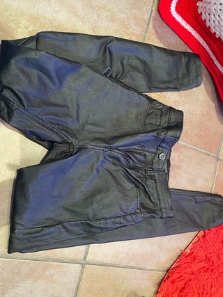 Pantalones de cuero
