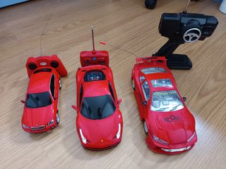 3 Coches Teledirigidos Rojos