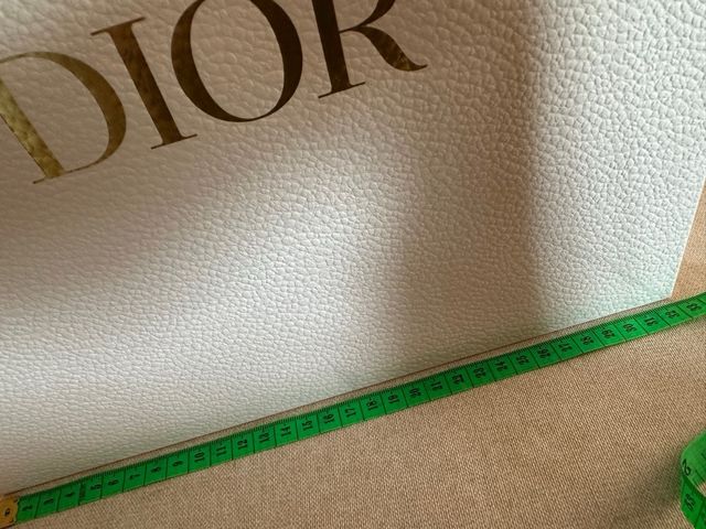 Busta Dior originale - nastro incluso