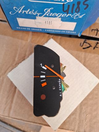 PEUGEOT 505 reloj indicador combustible 