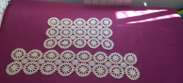 2 tappeti all'uncinetto