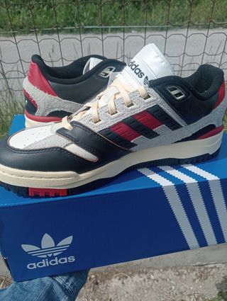 Scarpe Adidas Artillery 24 