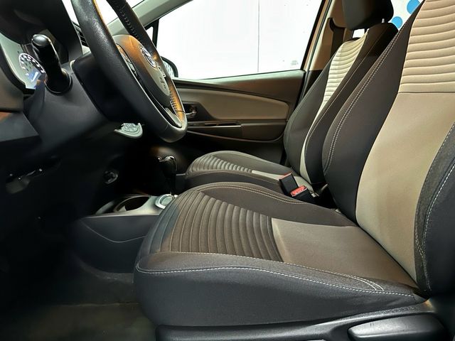 Toyota Yaris Hybrid, año 2018, 72000km