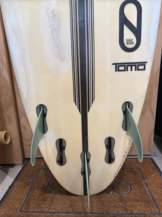 Tabla surf Omni Tomo + LFT 