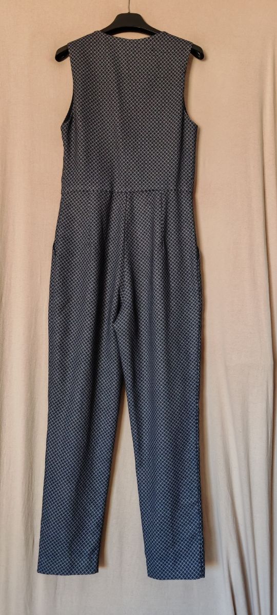 Mono largo estampado azul. Zara, talla S