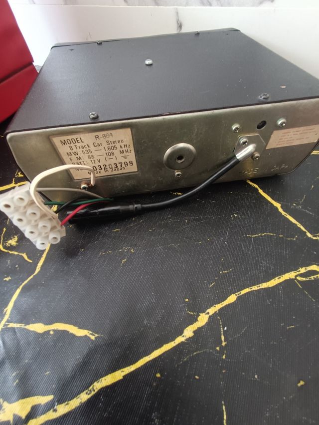 Radio cassette y cartuchos 8 pistas 