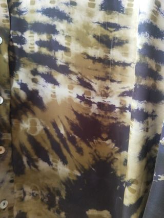 Camisa Stradivarius tie-dye M