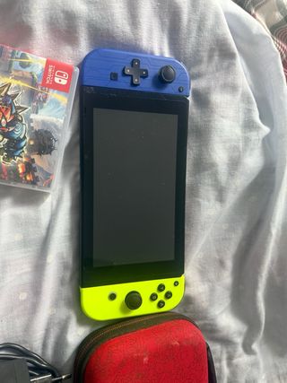 Nintendo Switch Azul-Amarilla