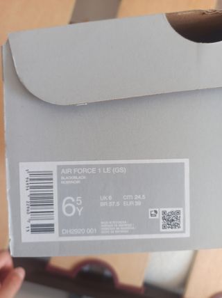 Nike Air Force 1 negras - Talla 39