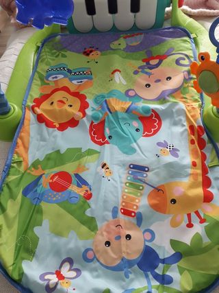 Divertido gimnasio piano fisher price