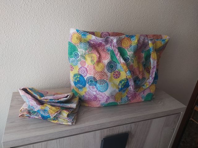 Bolsa de playa con pareo