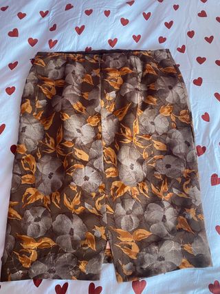 Falda floral marrón y naranja - Talla M