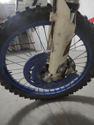 Husaberg 390 FE y Supermotard..