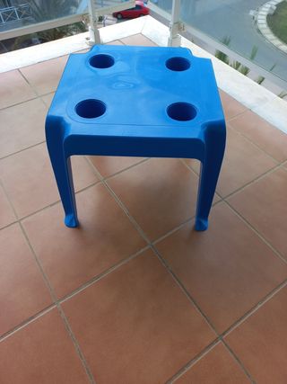 MESA auxiliar de apoyo porche o jardin o interior
