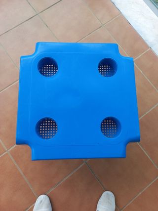 MESA auxiliar de apoyo porche o jardin o interior