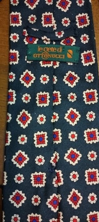 LOTE o INDIVIDUAL CORBATAS SEDA FIRMAS DIFERENTES