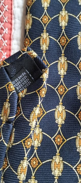 LOTE o INDIVIDUAL CORBATAS SEDA FIRMAS DIFERENTES