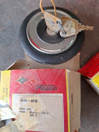 HONDA CMR,50MTX,350R,600R tapon gasolina