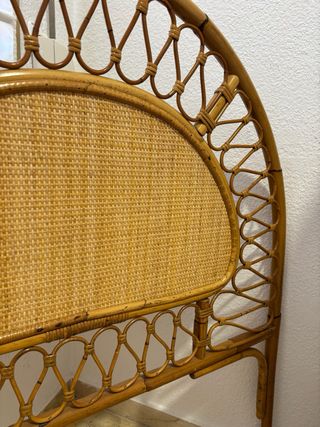 Cabecero mimbre vintage