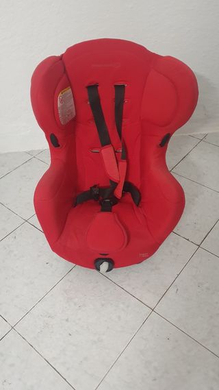 Silla coche bebé roja