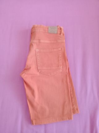 Pantalón corto vaqueros naranja
Talla 14 