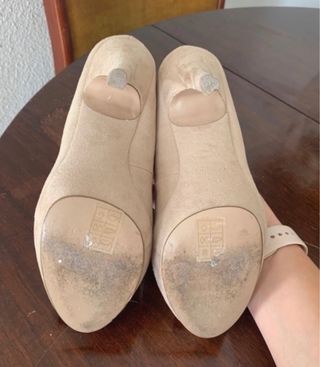 Peep toes
