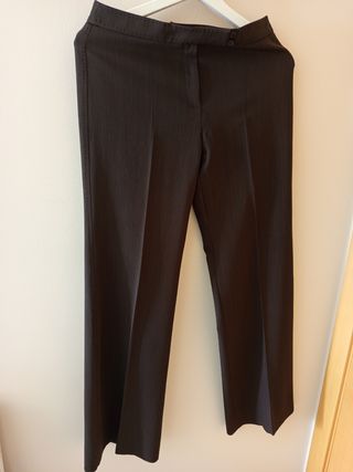 Pantalón de vestir.