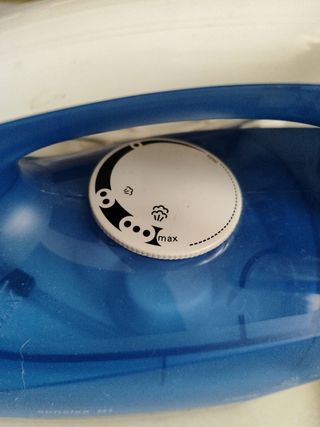 Plancha Bosch - Azul y Blanca
