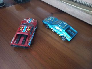 Bburago Ferrari 512 BB - Rossa o blu