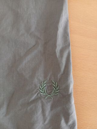 Camisa Fred Perry verde oliva