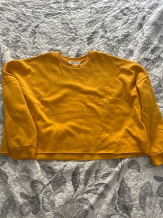 Sudadera amarilla Primark