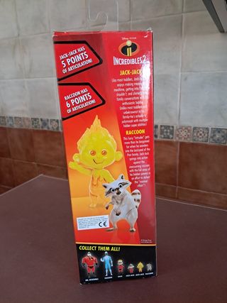 Bebe Jack Jack de los Increíbles y Raacoon