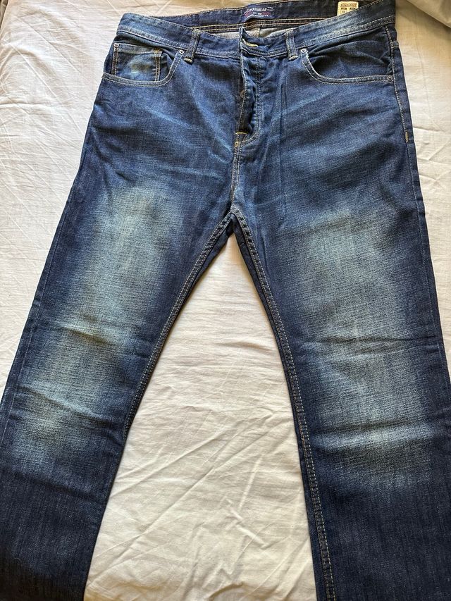 Vaqueros Pull Bear - Talla 44