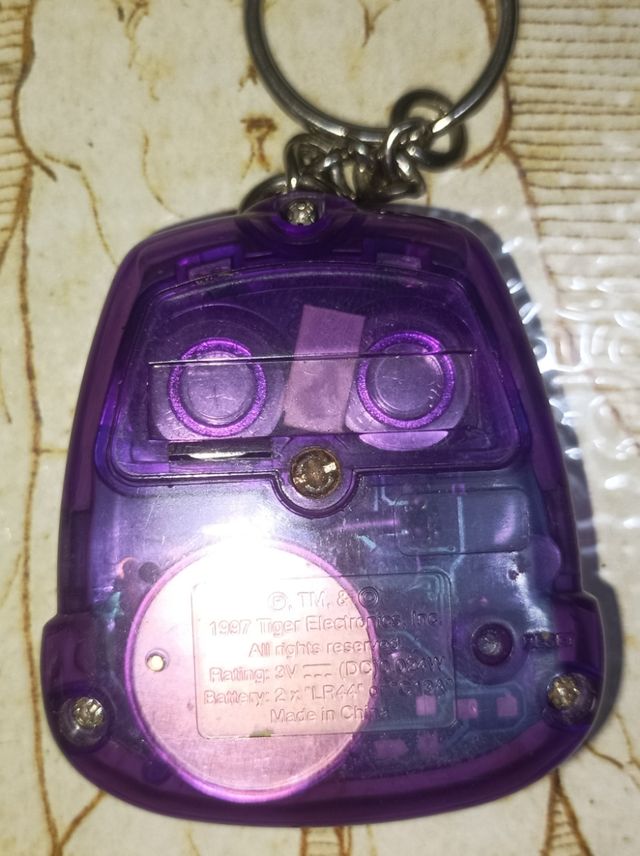 Digital Doggie Tiger 1997, Tamagotchi.