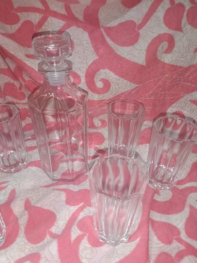 Juego vasos, botella cristal Francia SOLO HOY 10€