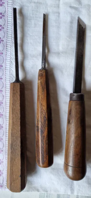 Gubias y otras herramientas antiguas para madera