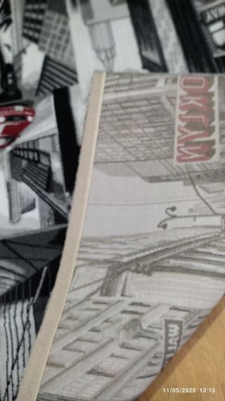Alfombra Nueva York | Gris y Rojo (NO HAGO ENVIOS)