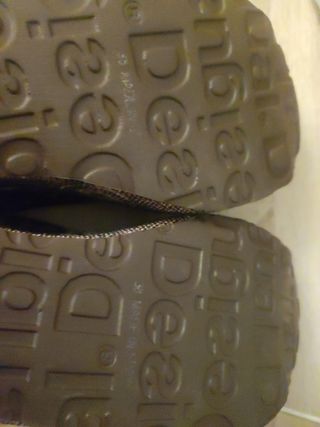 Sandalias Desigual - Cuña - Marrón