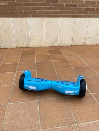 Patinete hoverboard.