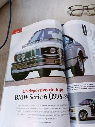 Revista motor clásico Siata, Vespa, Jaguar, BMW