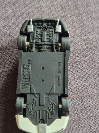 Miniatura Porsche 911 Repsol Le Mans, escala 1:43