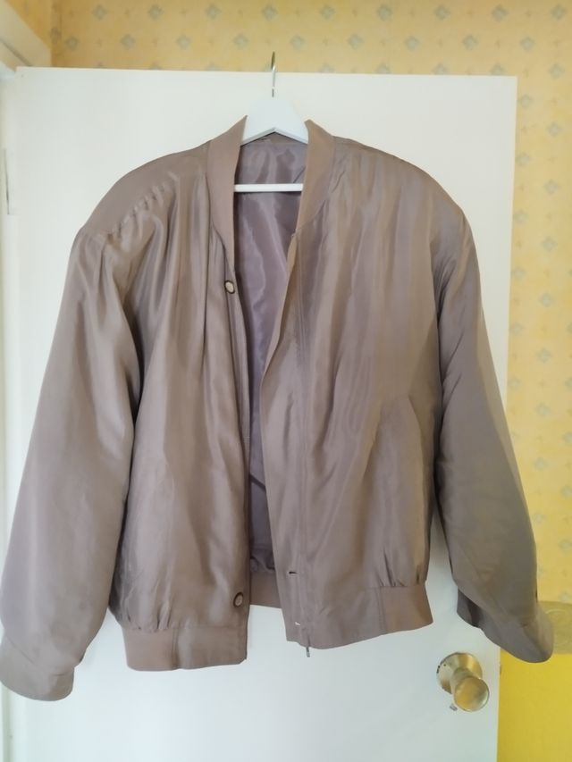 Cazadora seda marrón hombre