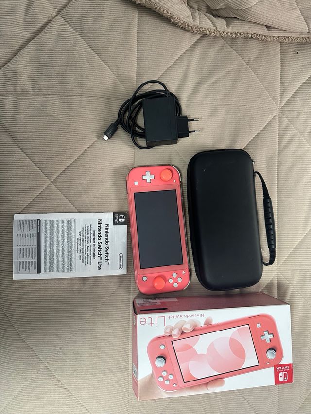 NINTENDO SWITCH  ROSA